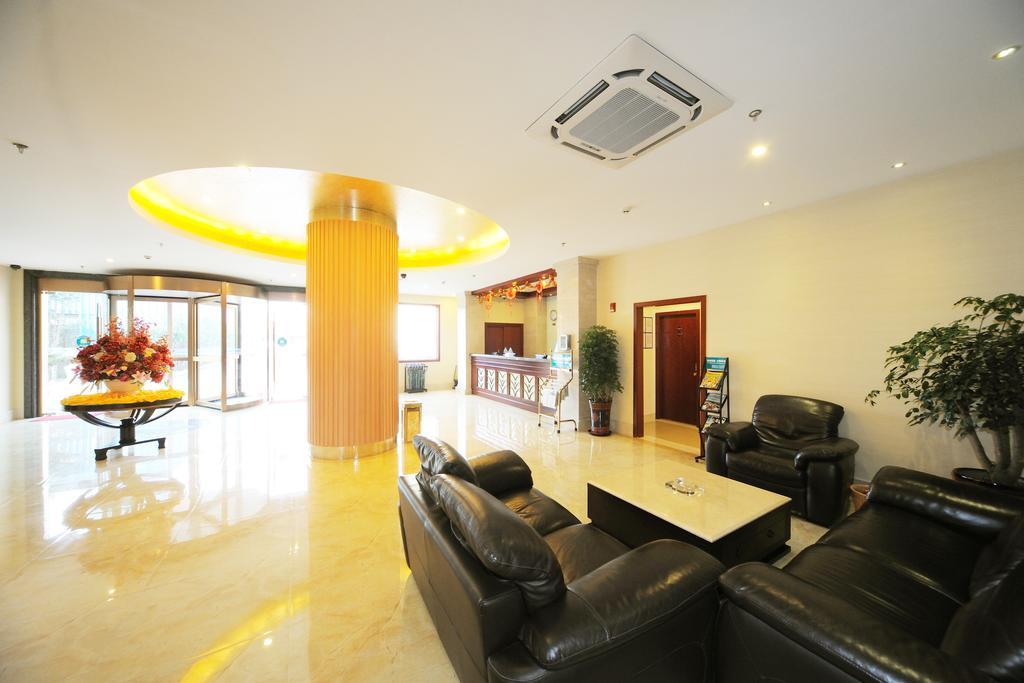 Greentree Inn Shanghai West Huaxia Road Metro Station Express Hotel Exterior photo