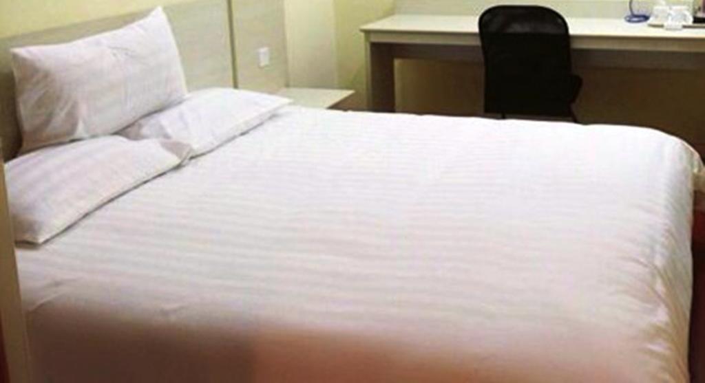 Greentree Inn Shanghai West Huaxia Road Metro Station Express Hotel Exterior photo